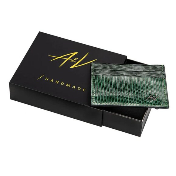 Handcrafted Lizard Wallet – Luxury Edition - Green Color - Picture 5 of 5